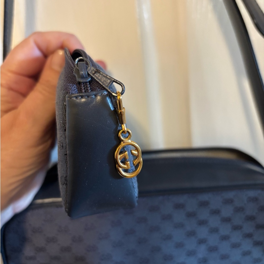 Vintage Gucci Accessory Line Micro GG Monogram Crossbody bag Coin Makeup Pouch - Picture 8 of 12
